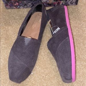 Toms slip on NWT Grey corduroy with pink soles
